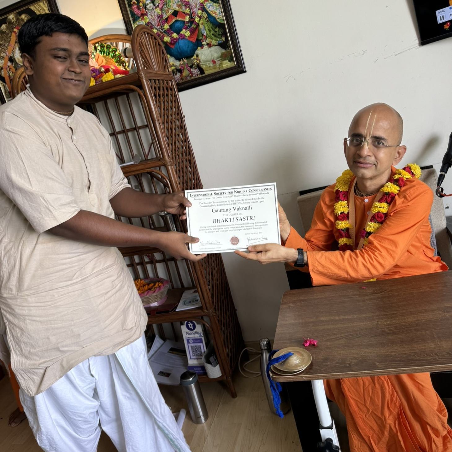 Bhakti Shastri graduates group photo