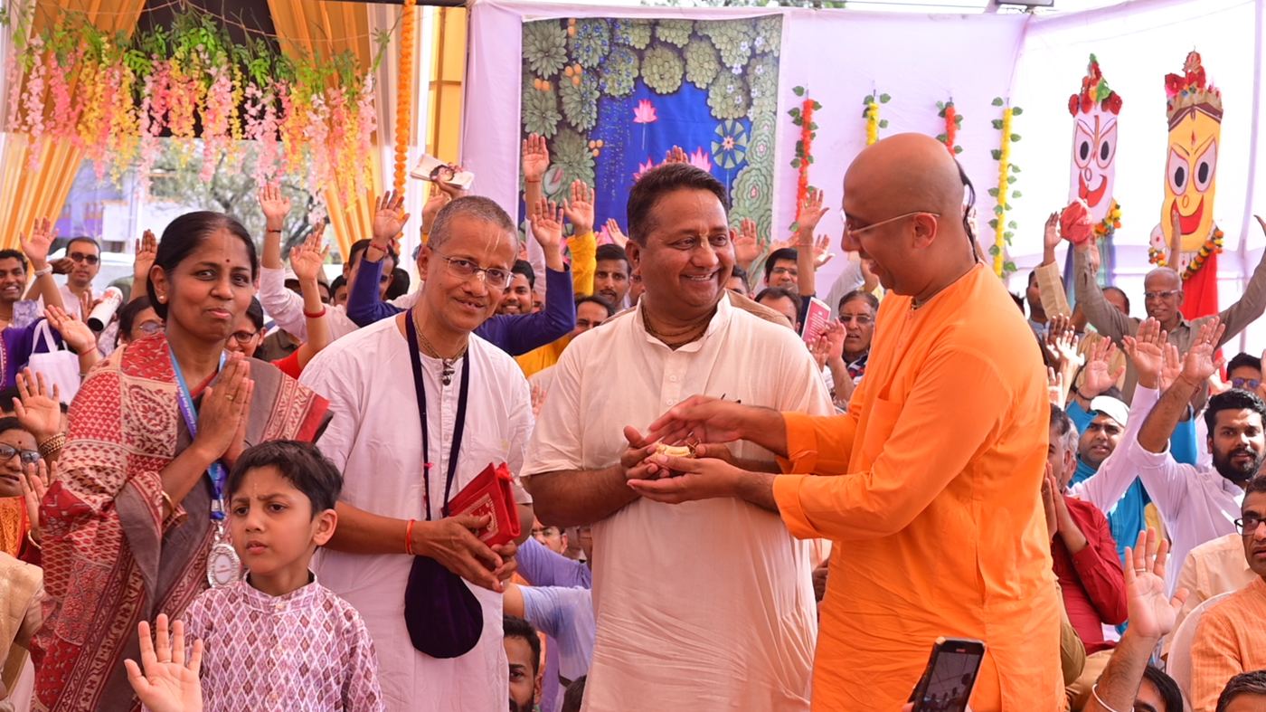 Evolve Pune community celebrating the Jagannath festival