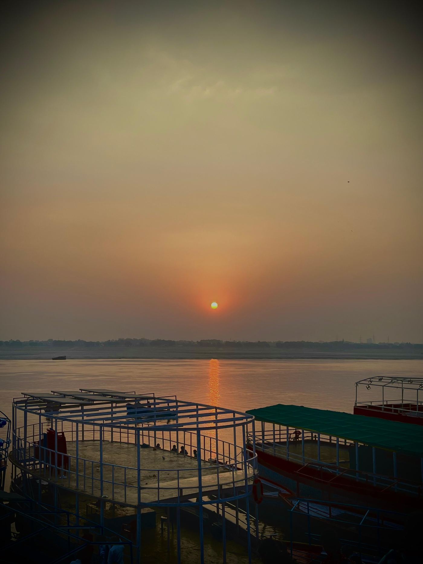 Evolve Pune yatra group at sunset by the river